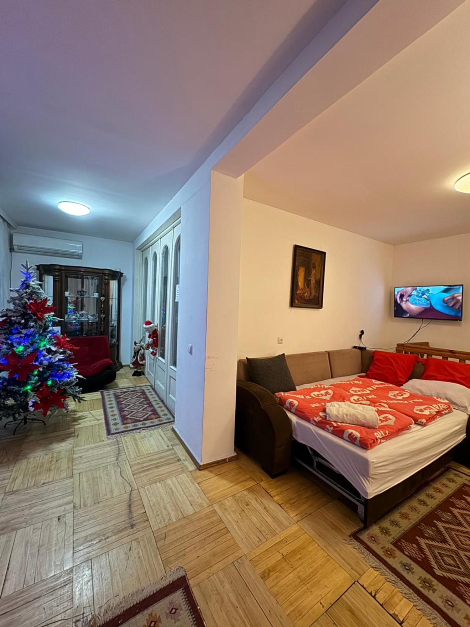 Апартаменти Lika'S Hause Тбілісі Екстер'єр фото
